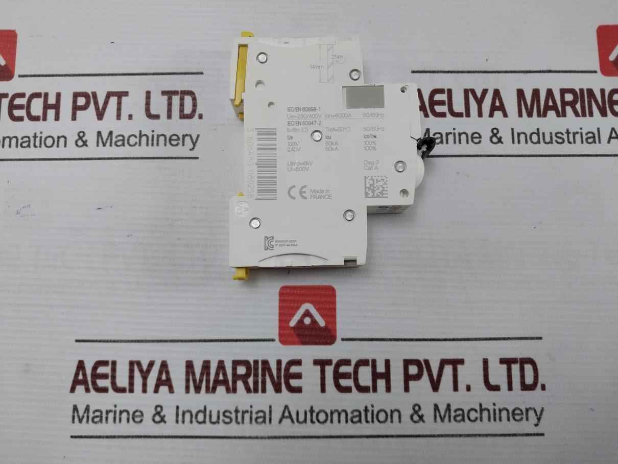 Schneider Electric A9F74104 Miniature Circuit Breaker 6Kv 50/60Hz 50˚C