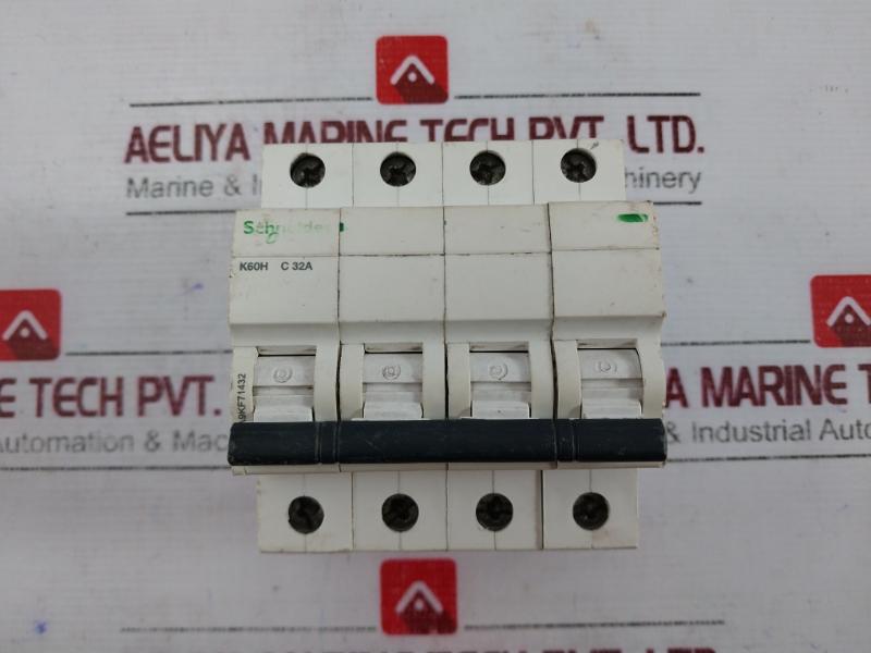 Schneider Electric A9Kf71432 4 Pole White Miniature Circuit Breaker K60H C 32A