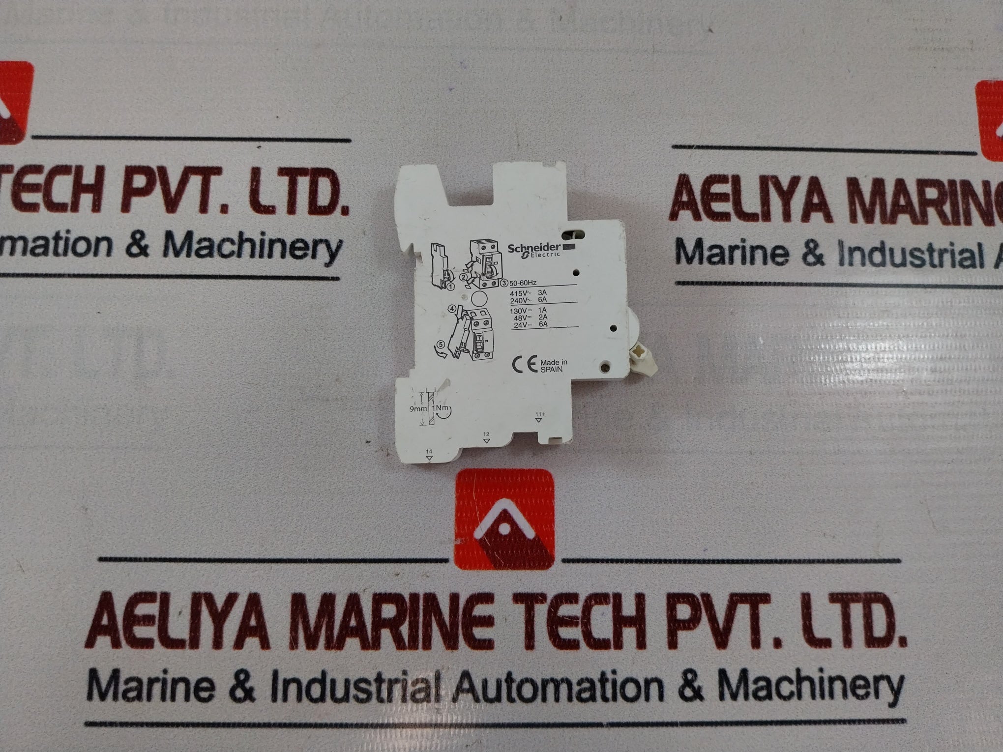 Schneider Electric A9N26923 Auxiliary Contact 50-60 Hz