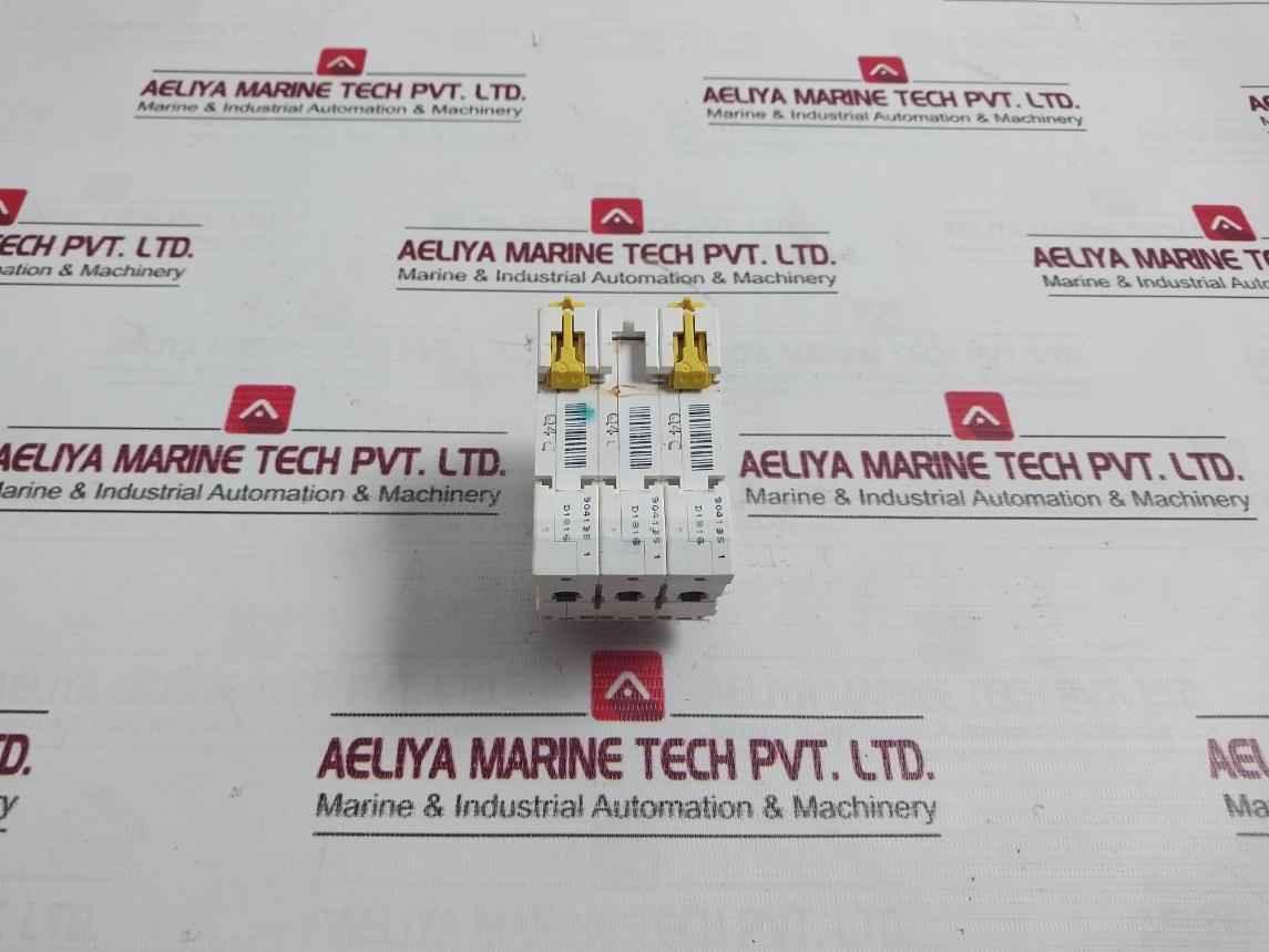Schneider Electric A9N3P04C Miniature Circuit-breaker Iec 60947-2 50/60Hz