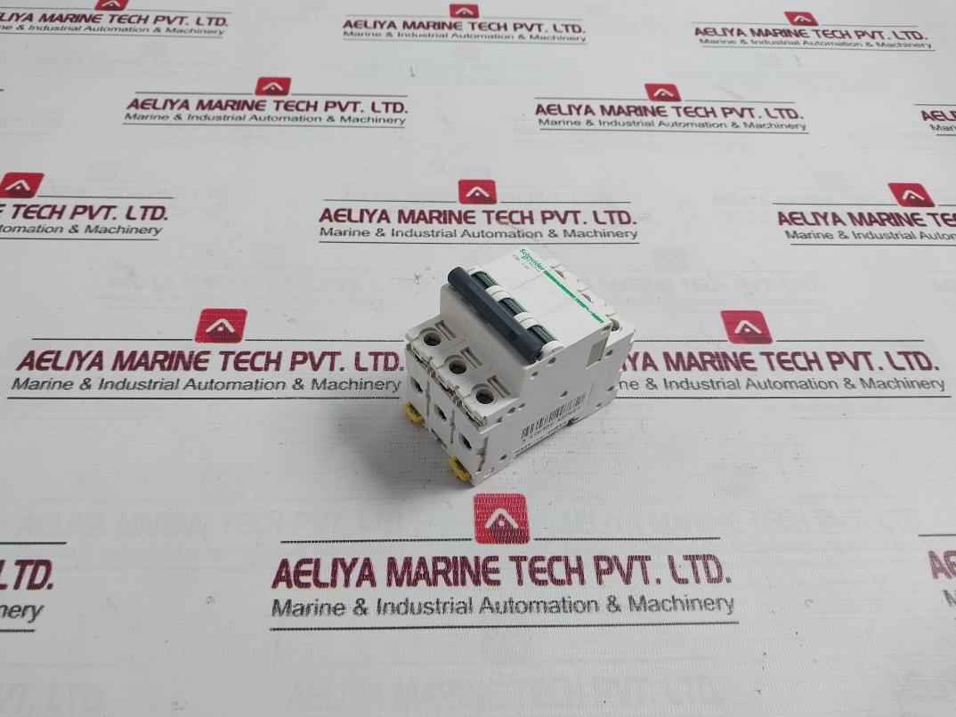 Schneider Electric A9N3P04C Miniature Circuit-breaker Iec 60947-2 50/60Hz