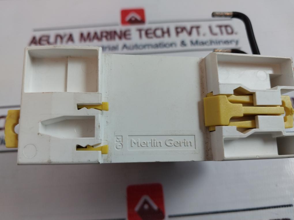 Schneider Electric VIGI IC65 ELM A9V52240 Circuit Breaker 230/400V~50HZ 40A