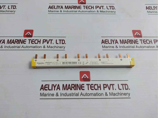 Schneider Electric A9Xah257 Comb Busbar 100 A 500V Ui