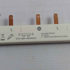 Schneider Electric A9Xah257 Comb Busbar 100 A 500V Ui