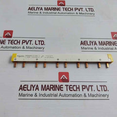 Schneider Electric A9Xah257 Comb Busbar 100 A 500V Ui