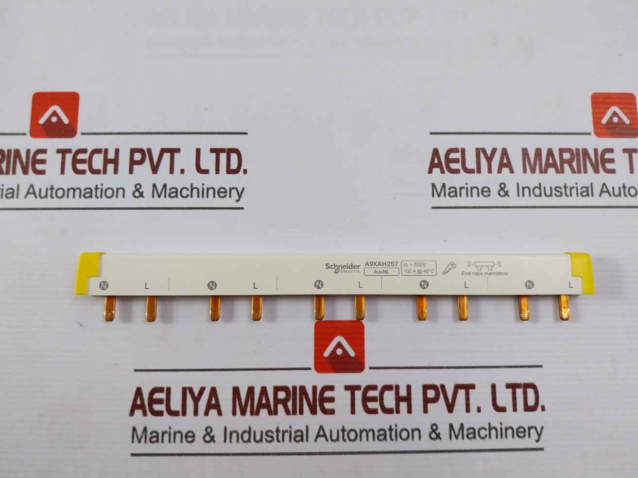 Schneider Electric A9Xah257 Cuttable Horizontal Comb Busbar 100A @ 40˚C