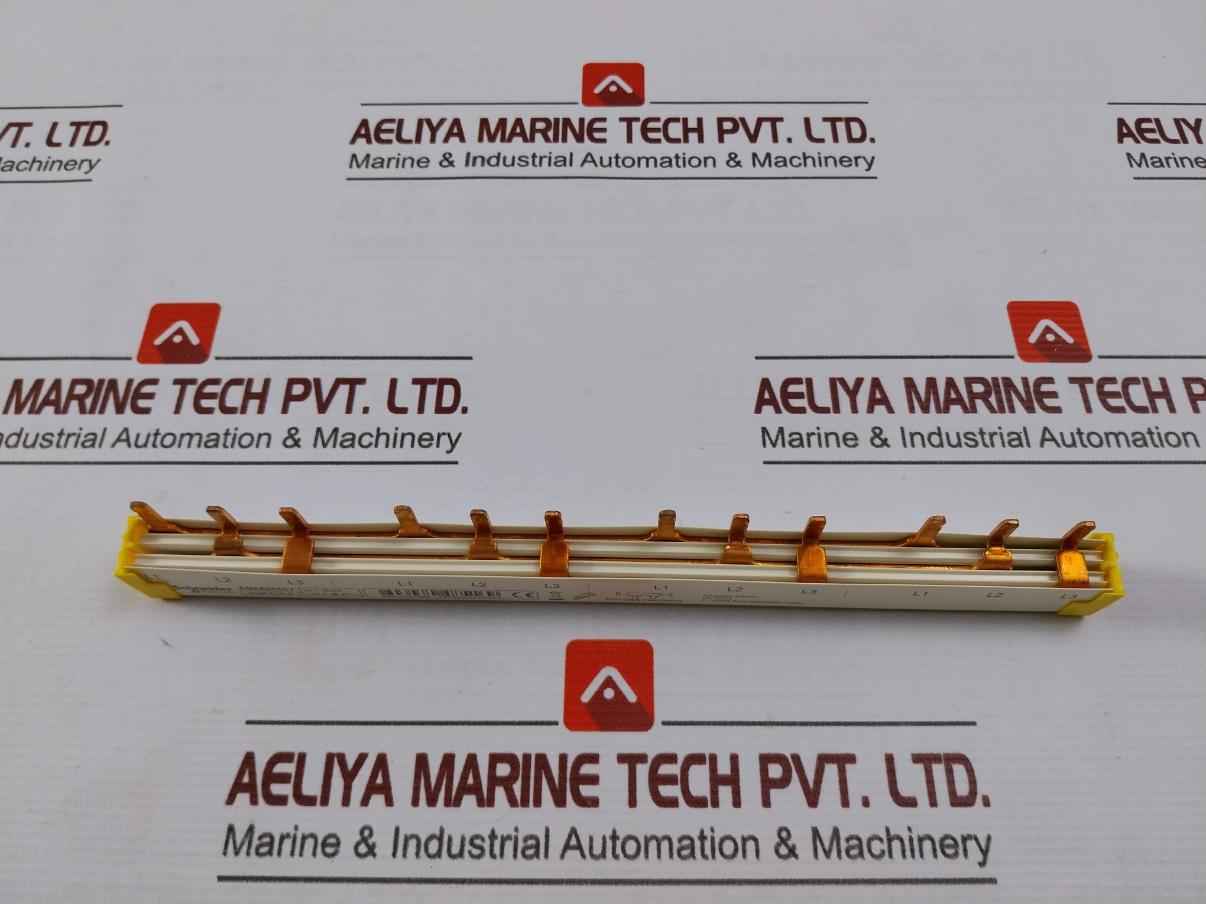 Schneider Electric A9Xah357 Comb Busbar Auxl1L2L3 500V 100A @ 40˚C
