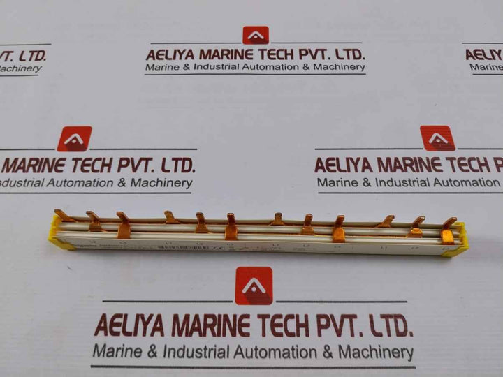 Schneider Electric A9Xah357 Comb Busbar Auxl1L2L3 500V 100A @ 40˚C