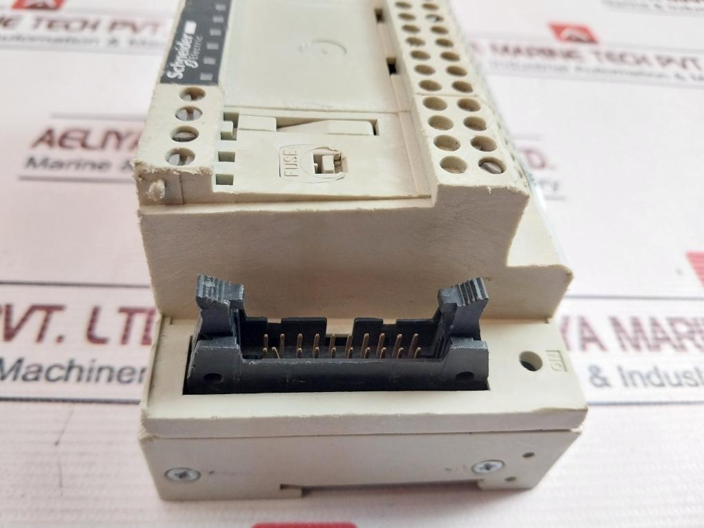 Schneider Electric Abe7-h16R21 Passive Connection Sub-base