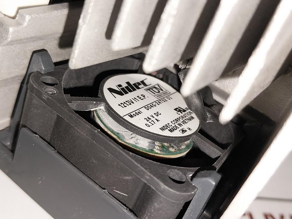 Schneider Electric Atv312Hu15M2 Variable Speed Drive D04G-24Ts2 01 200-240V