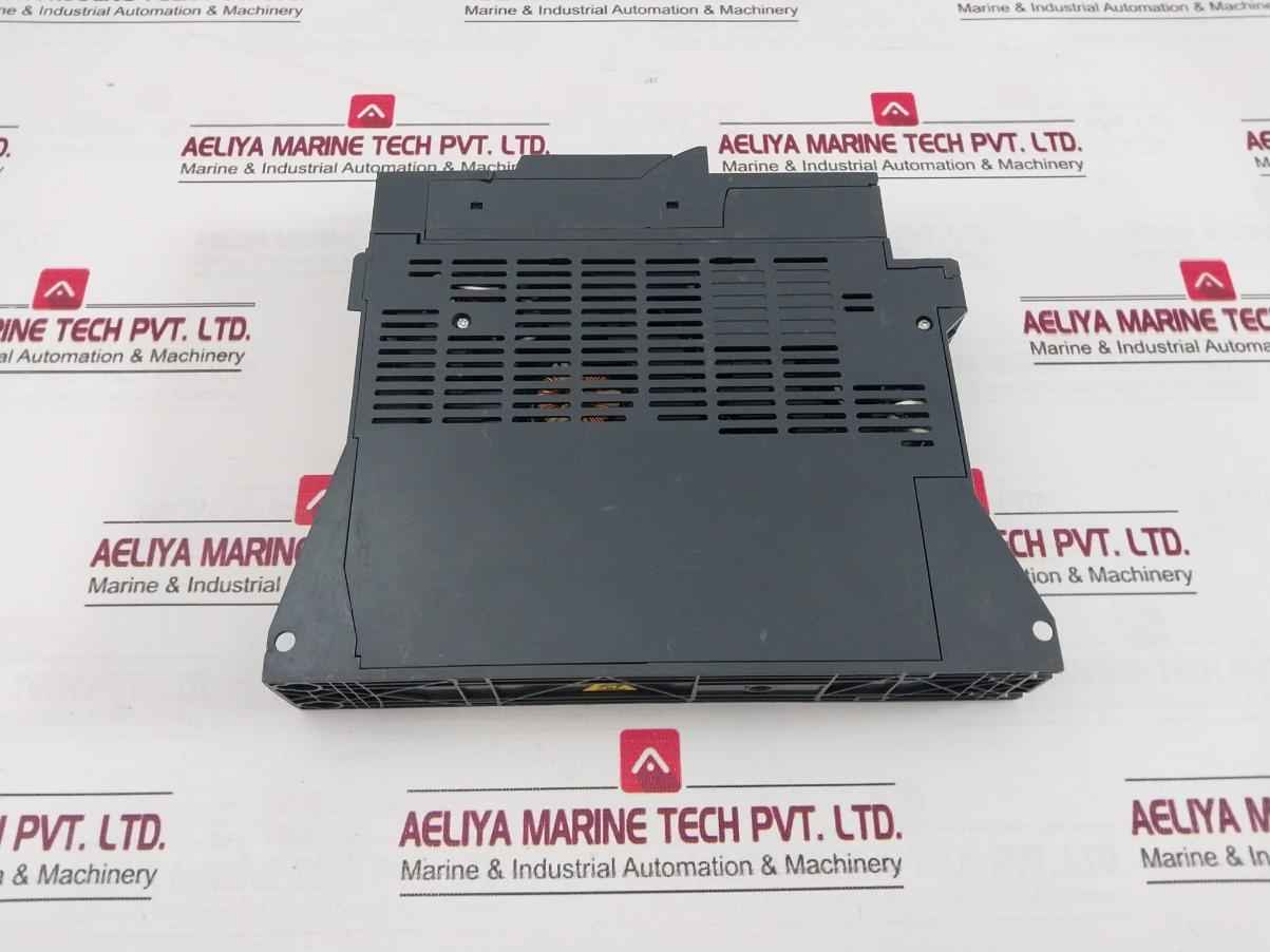 Schneider Electric Atv320U11N4B Variable Speed Drive Hl1806145037 500V