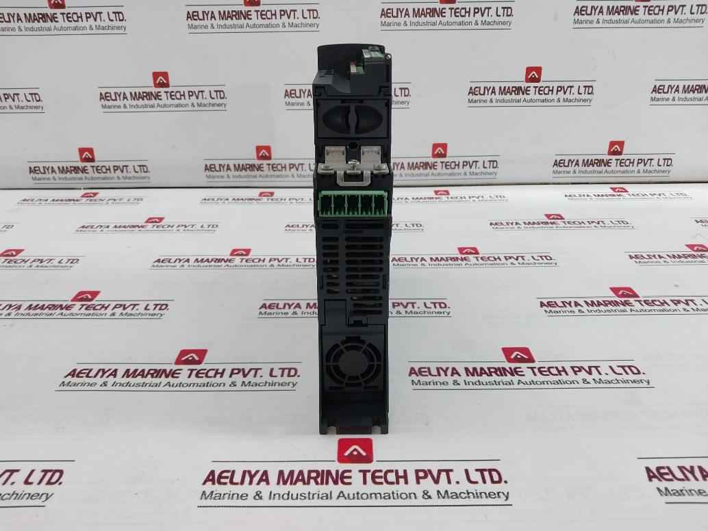 Schneider Electric Atv320U11N4B Variable Speed Drive Hl1806145037 500V