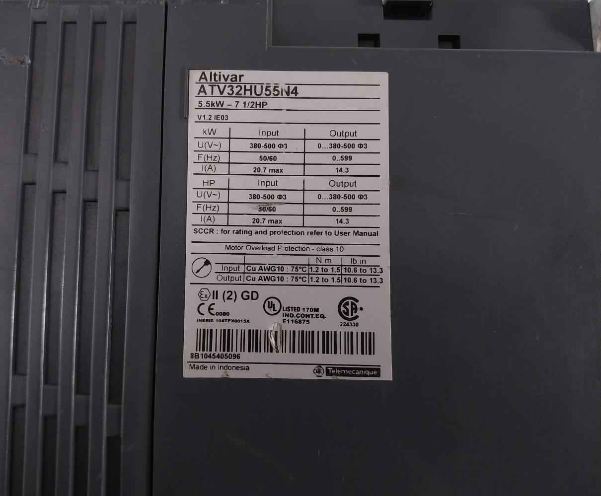 Schneider Electric Atv32Hu55N4 Variable Speed Drive 5.5Kw-7 1/2 Hp 380-500V~