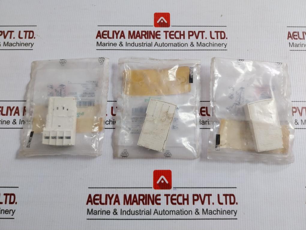 Schneider Electric Auxiliary Contact Block 250V Lua1C20