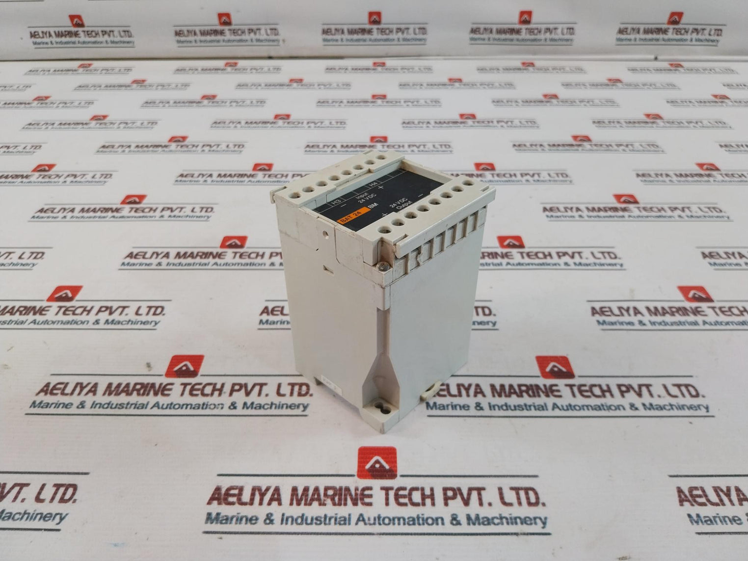 Schneider Electric Bat 24 External Battery Module