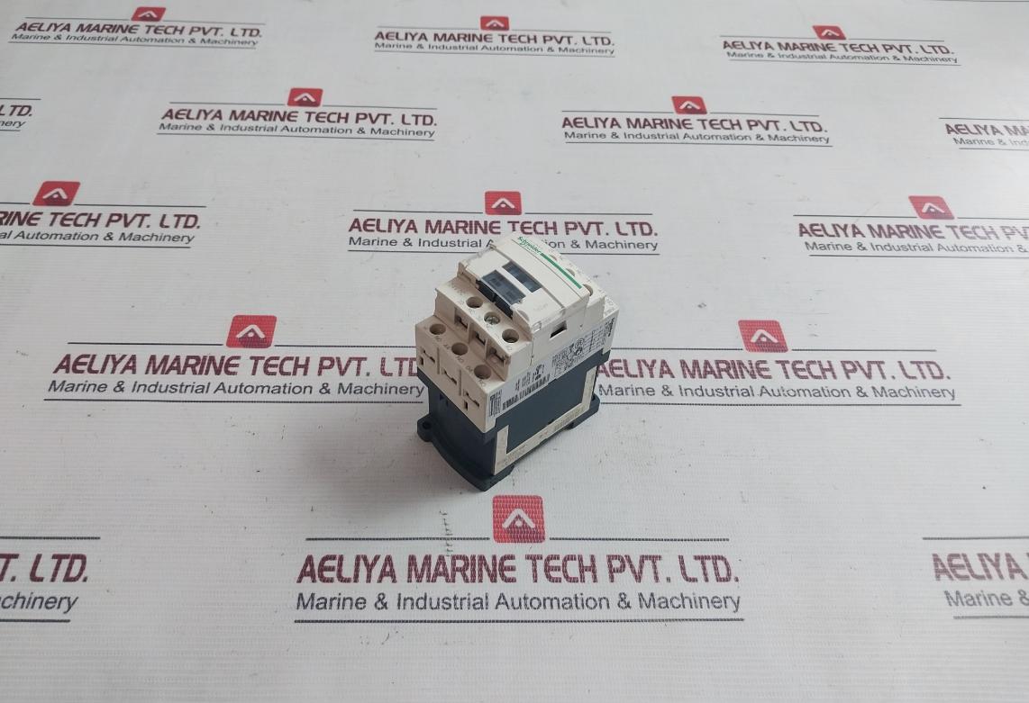 Schneider Electric Cad32Bd Tesys D Control Relay 24Vdc 10A