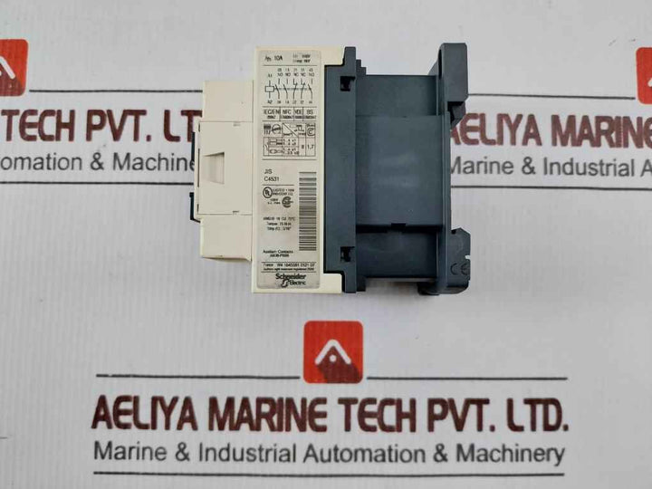 Schneider Electric Cad 32 Control Relay