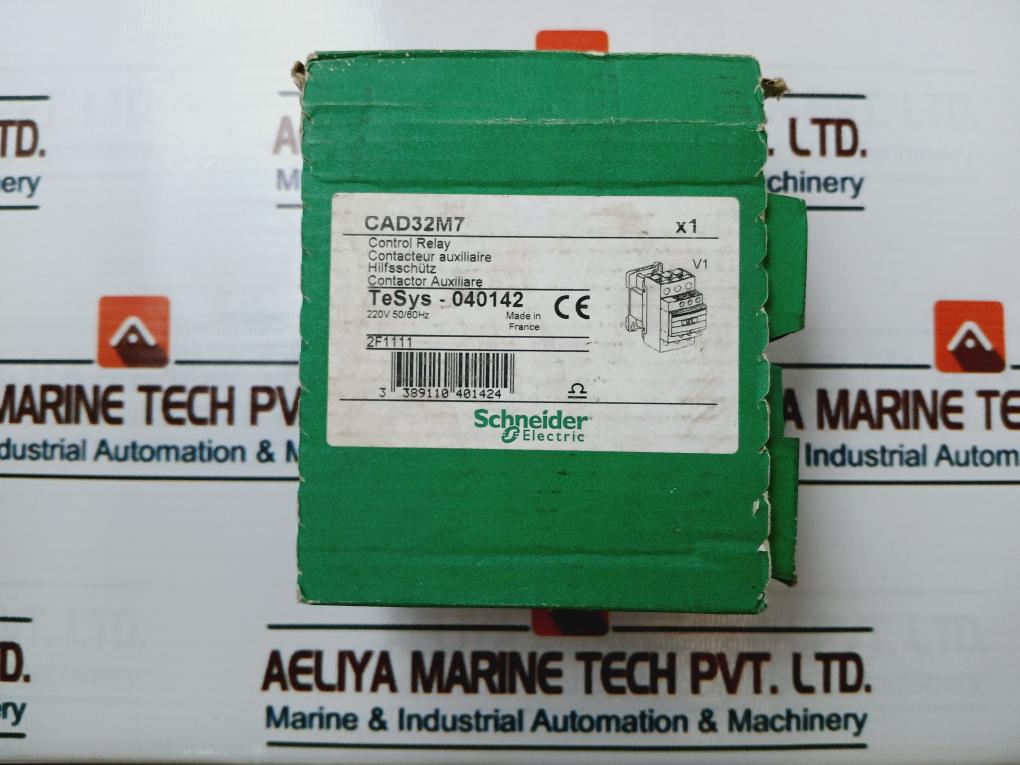 Schneider Electric Cad32M7 Contactor Control Relay 50/60Hz