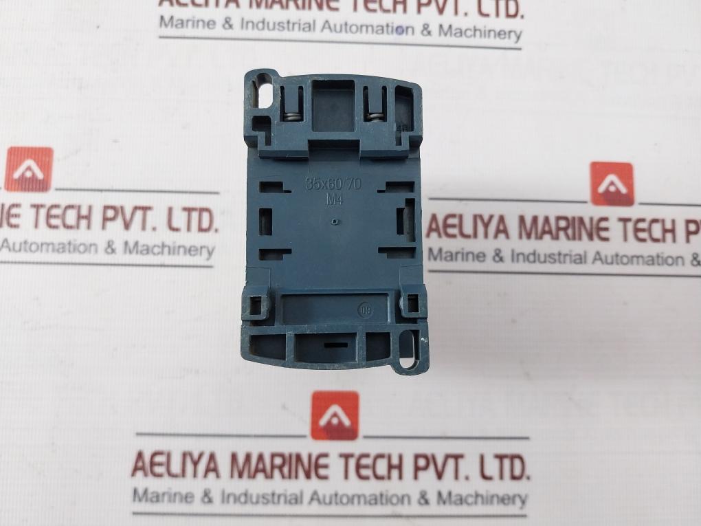 Schneider Electric Cad32 Tesys D Control Relay W/ Contactor Jis C 8201-5-1 A0132