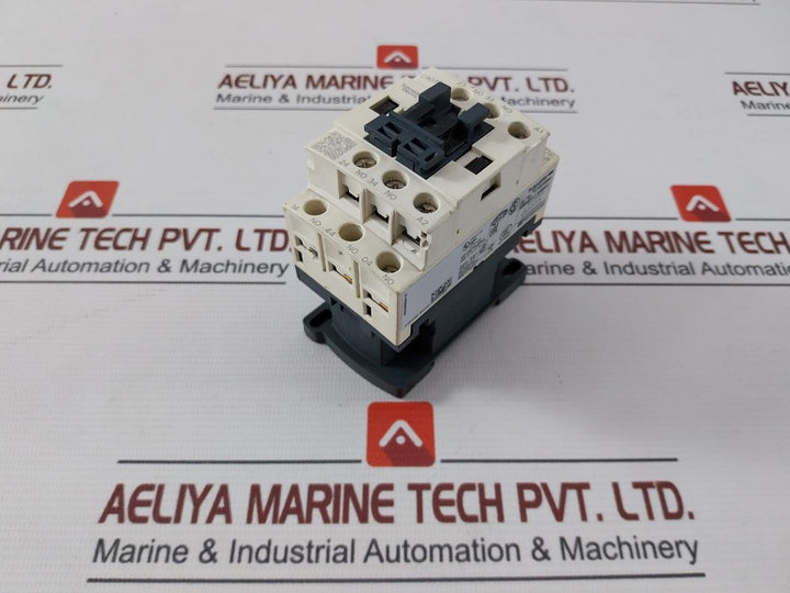 Schneider Electric Cad50 Control Relay 10A A600-p600 W4164559201-25