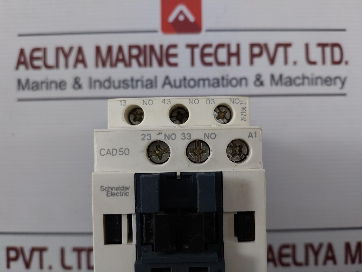 Schneider Electric Cad50 Control Relay 10A A600-p600 W4164559201-25