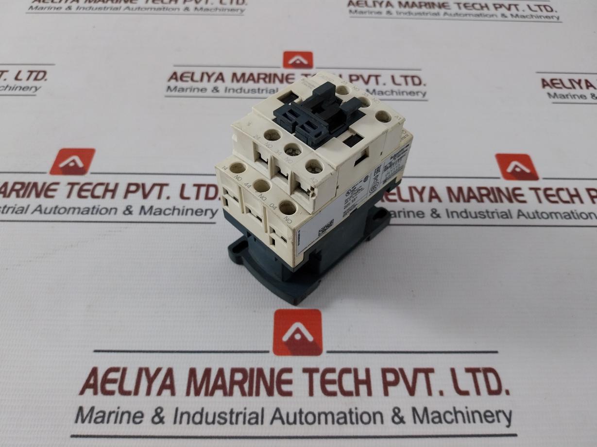 Schneider Electric Cad50 Control Relay 600V A.C.Max 10A 48V 50/60Hz