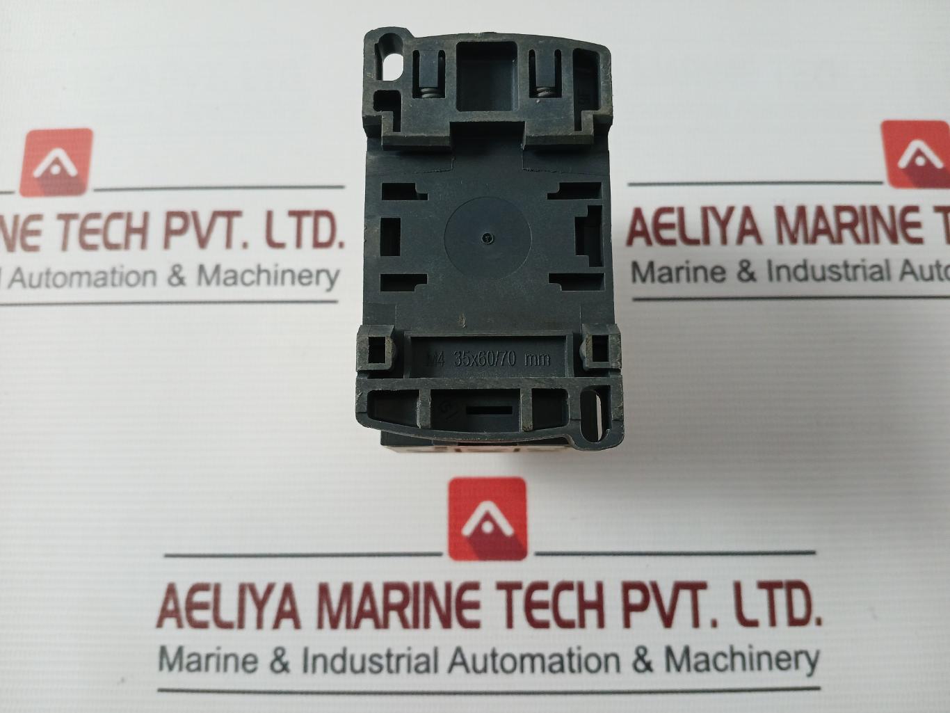 Schneider Electric Cad50 Control Relay Jis C8201-5-1 10A 230V 50/60Hz Awg 10-18