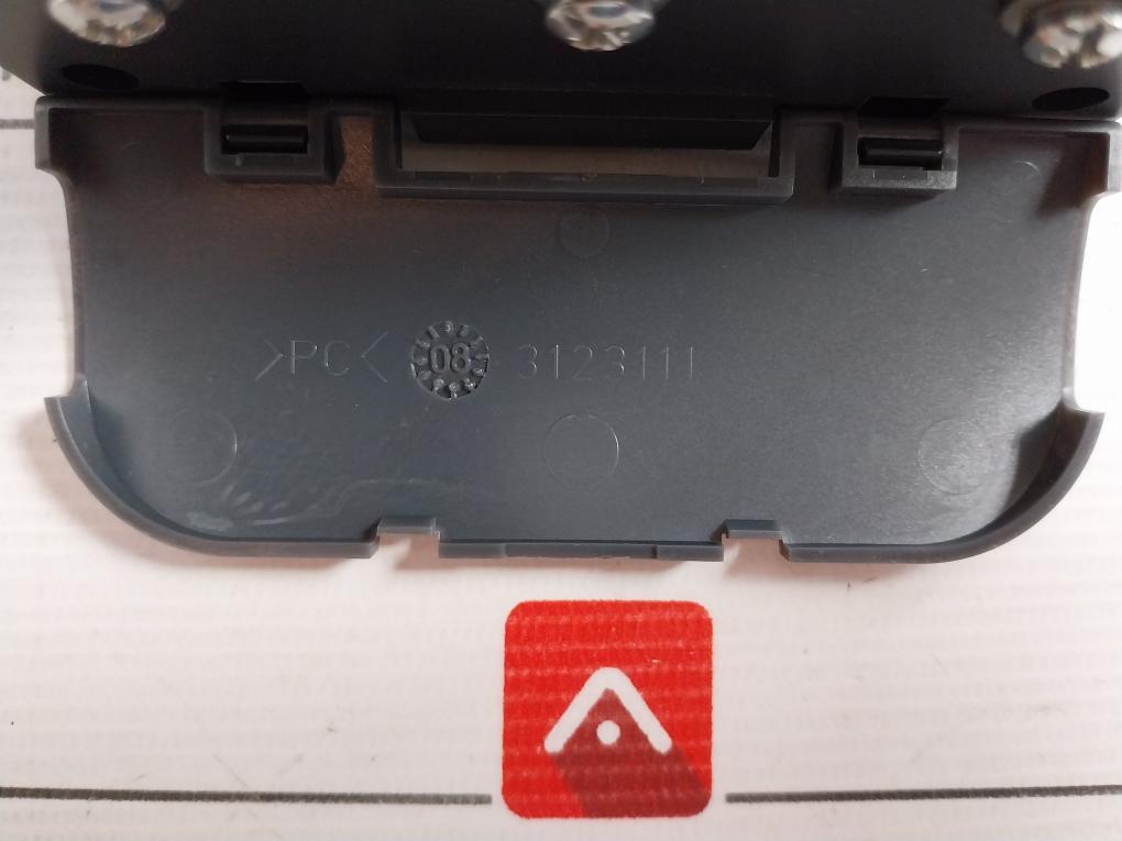 Schneider Electric Cca630 1/5A Ct Current Connector