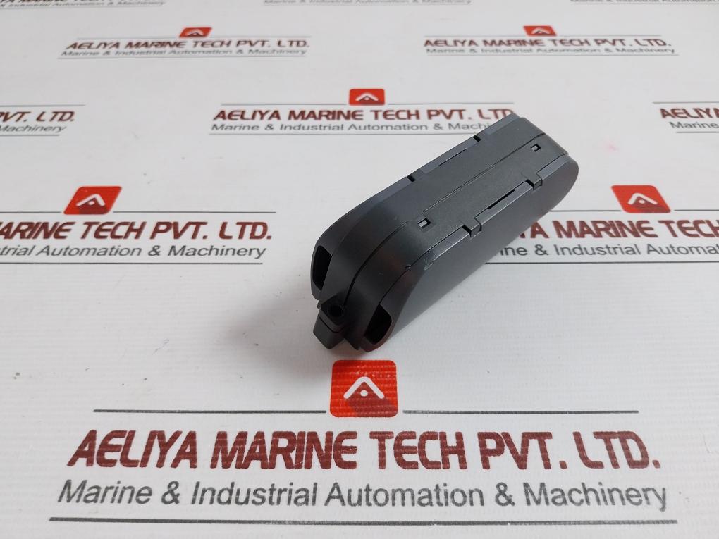 Schneider Electric Cca630 1/5A Ct Current Connector