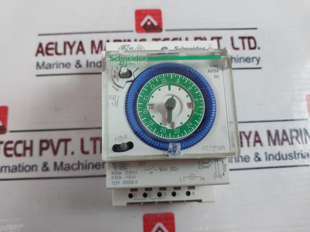 Schneider Electric Cct15365 Time Switch 50-60 Hz