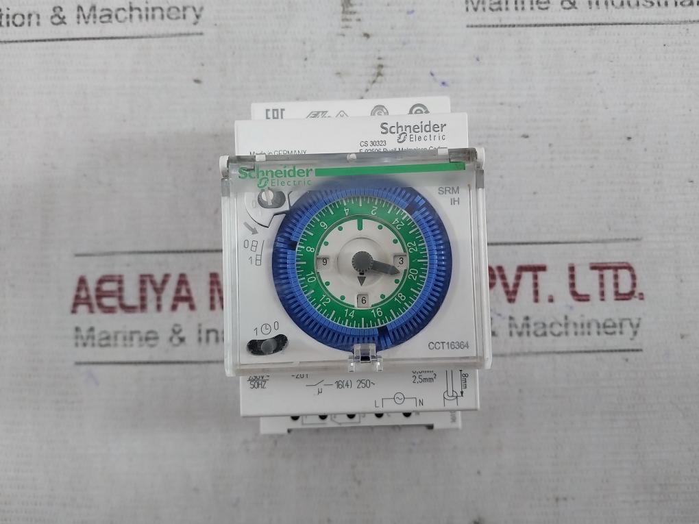 Schneider Electric Cct16364 24H Mechanical Time Switch 230V-50Hz 1610855