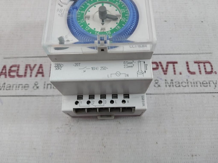 Schneider Electric Cct16364 24H Mechanical Time Switch 230V-50Hz 1610855