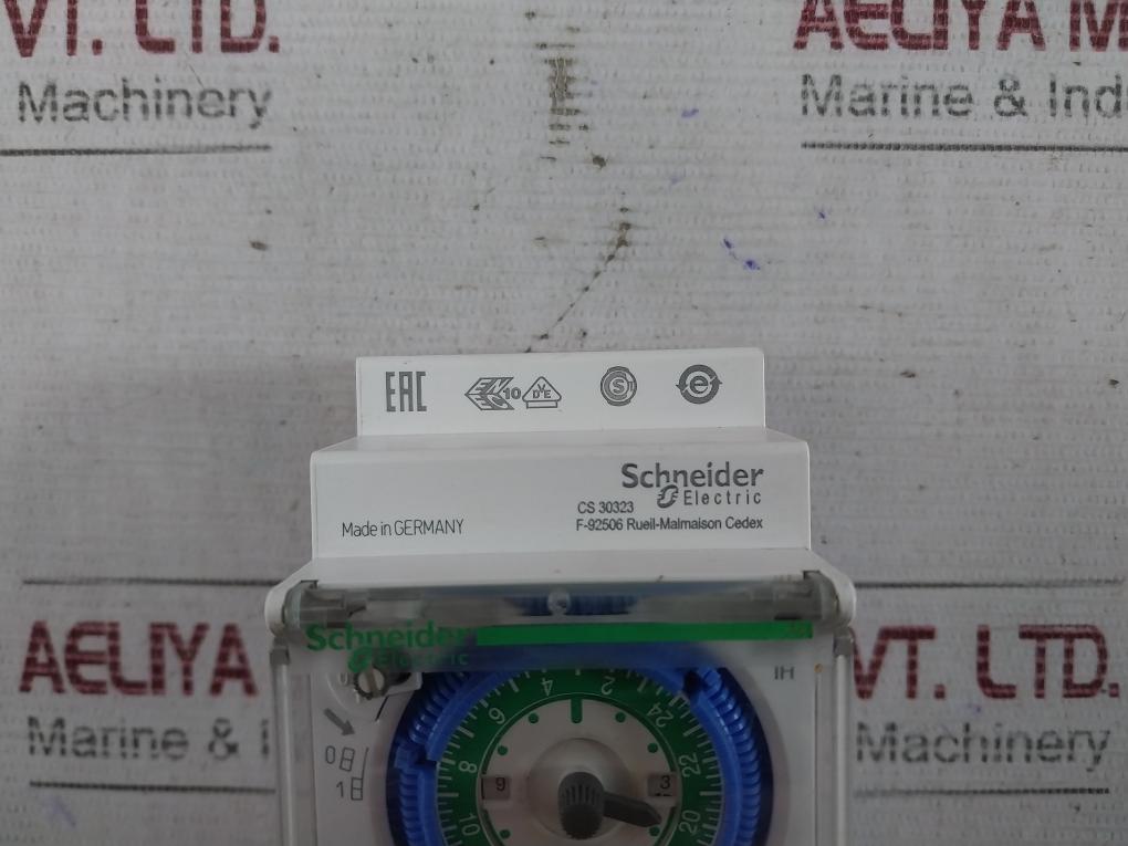 Schneider Electric Cct16364 24H Mechanical Time Switch 230V-50Hz 1610855