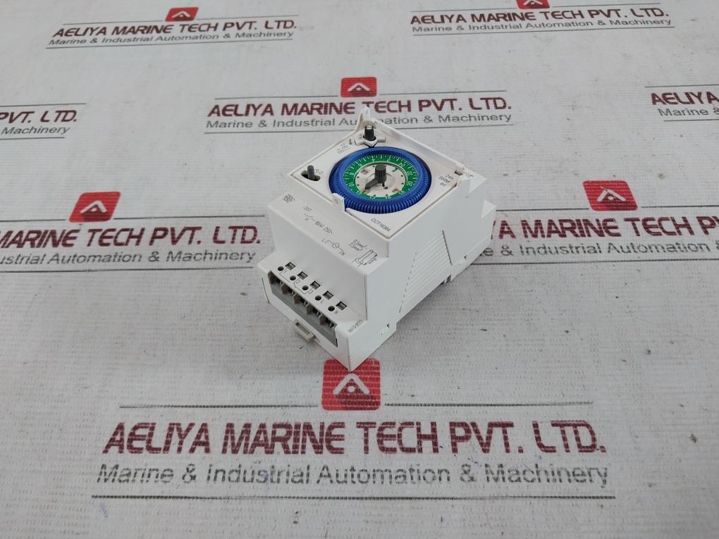 Schneider Electric Cct16364 24H Mechanical Time Switch 230V 50Hz 1610855