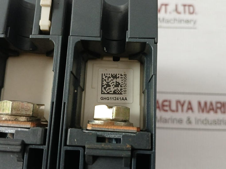 Schneider Electric Compact Circuit Breaker 3N161521058 800V 50/60Hz Part No Nsx 250N