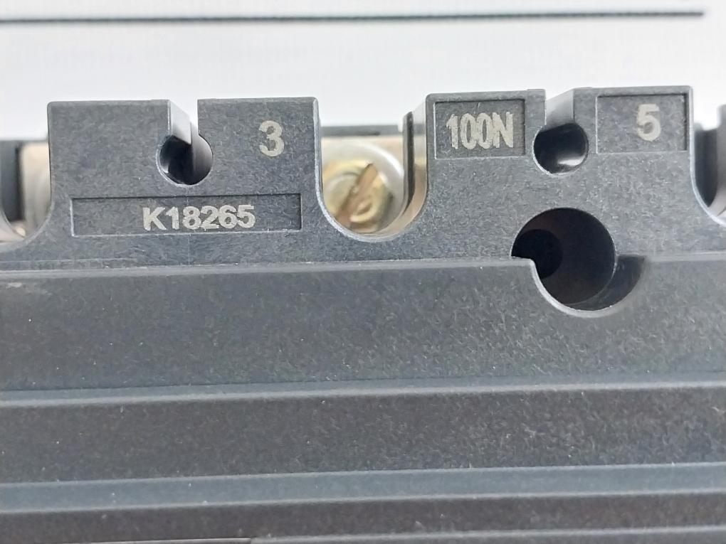 Schneider Electric Compact NSX 100N Circuit Breaker Cat A 50/60Hz