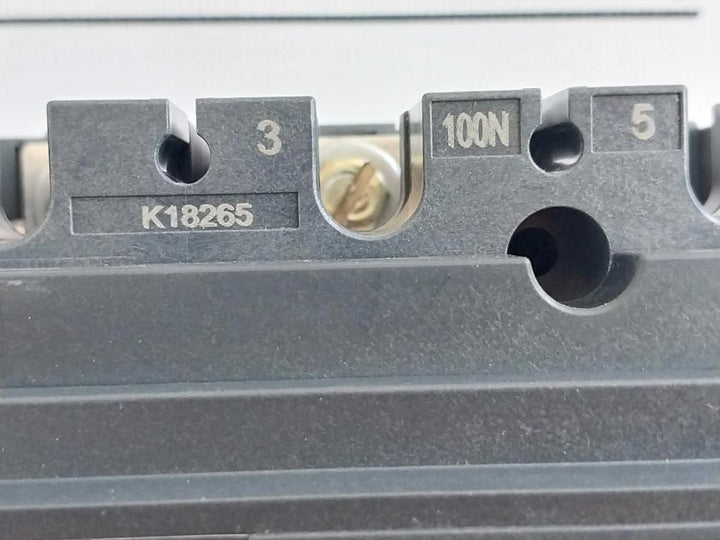 Schneider Electric Compact NSX 100N Circuit Breaker Cat A 50/60Hz
