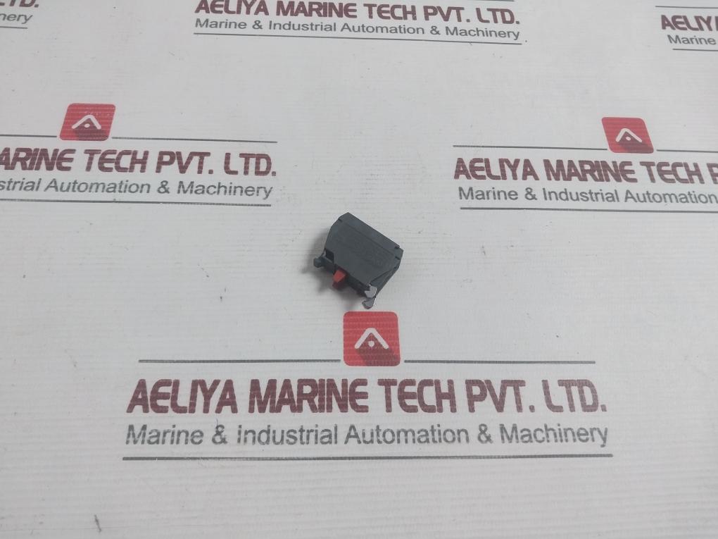 Schneider Electric Contact Block Ac15: 240V 3A Part No. Zbe-102