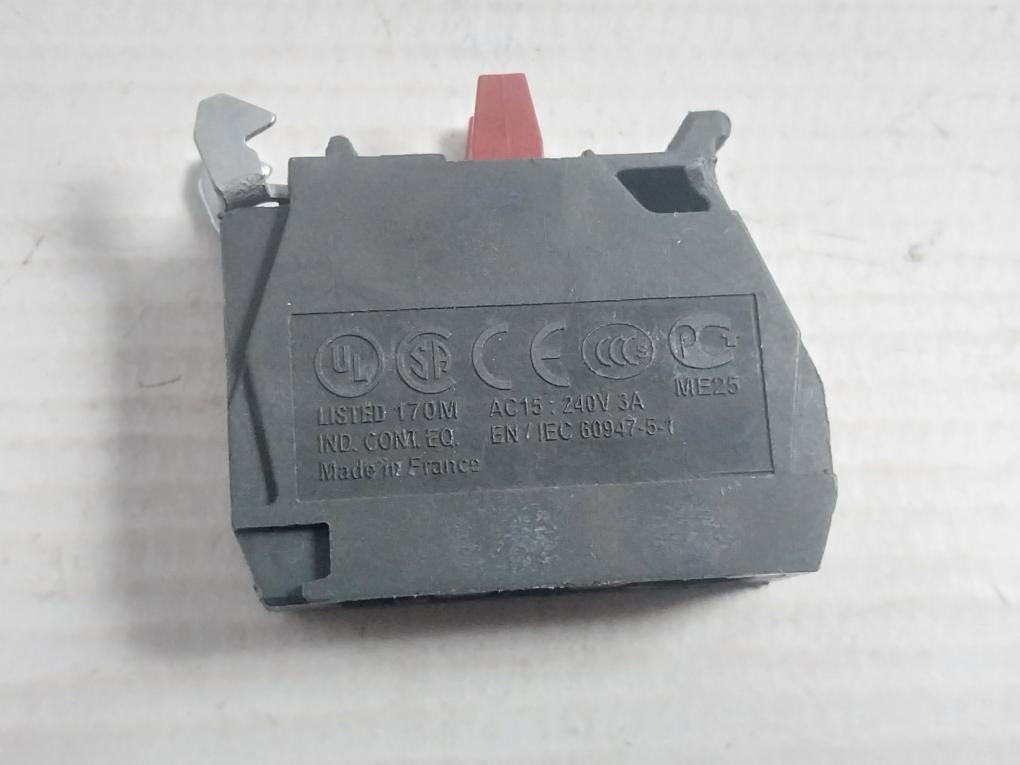 Schneider Electric Contact Block Ac15: 240V 3A Part No. Zbe-102