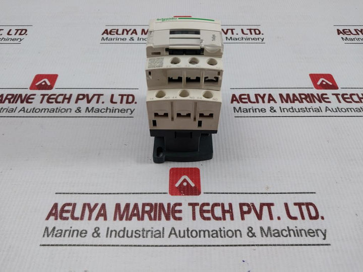 Schneider Electric Control Relay 24V 50/60Hz Part No Cad32 B7