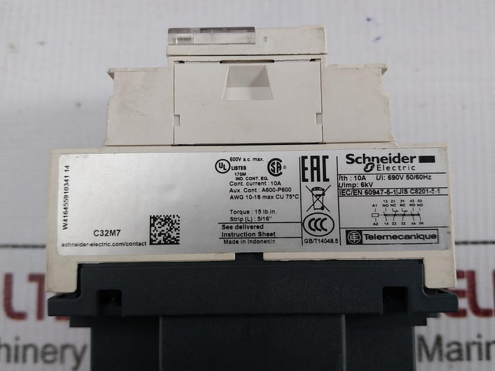 Schneider Electric Control Relay 24V 50/60Hz Part No Cad32 B7