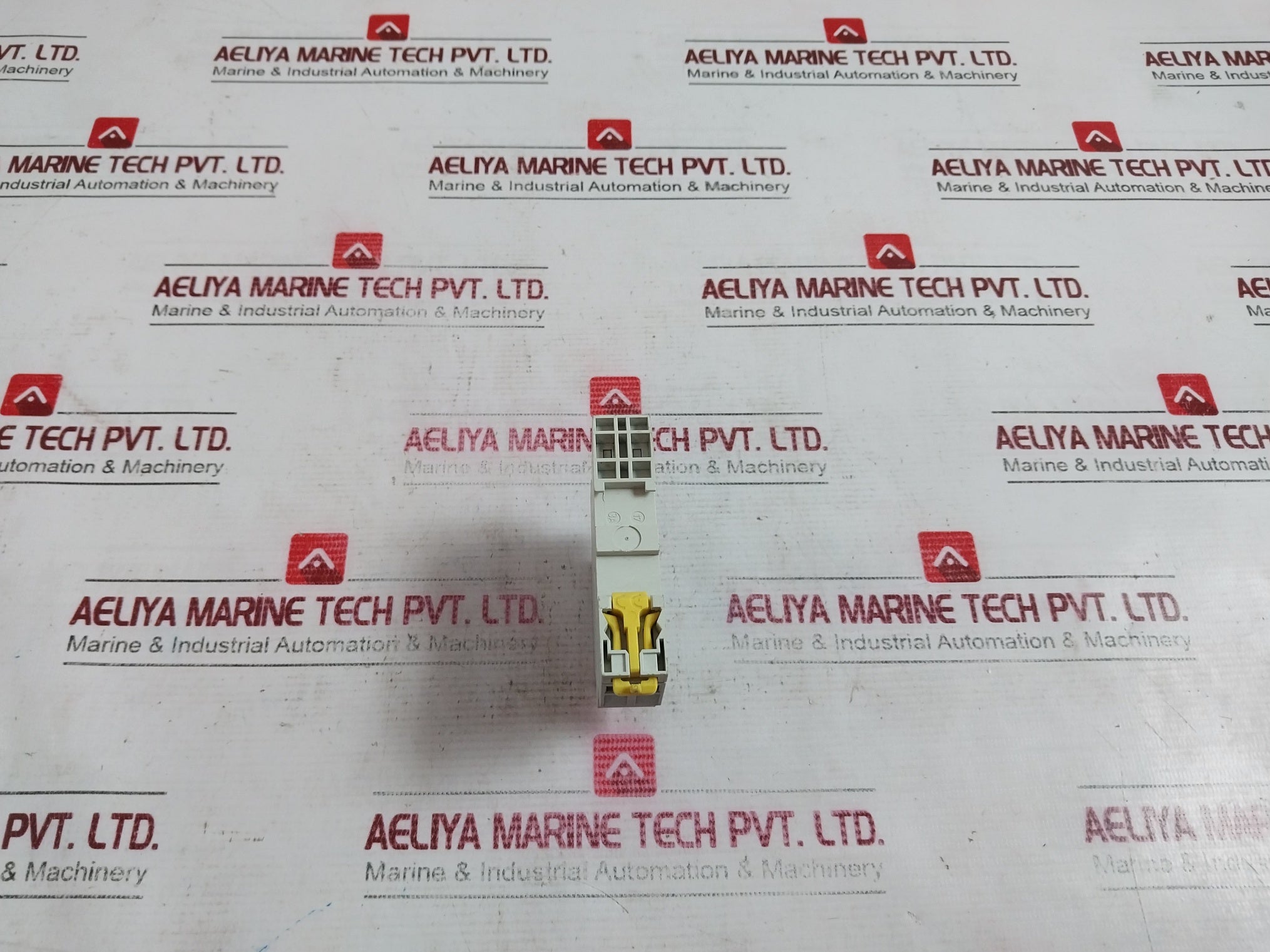 Schneider Electric Ct Impulse Relay 16A 250V Ac1/Ac7A 16A 500V 50Hz/Uc