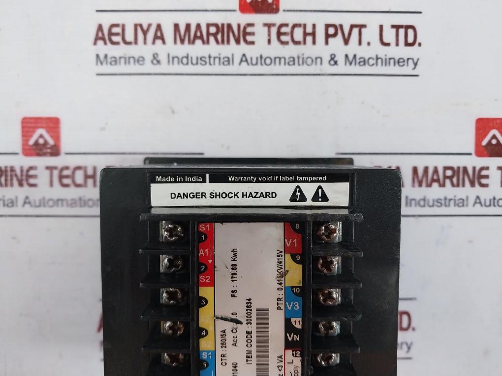 Schneider Electric Dm5240 Energy Meter 50…60 Hz