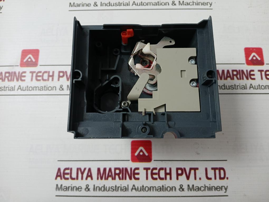 Schneider Electric E103955 Extended Rotary Black Handle Set