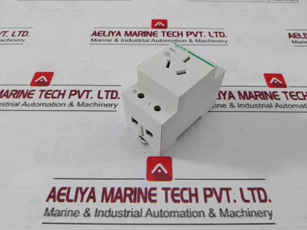 Schneider Electric Ea9X310 Amp Modular Plug 10A 50Hz
