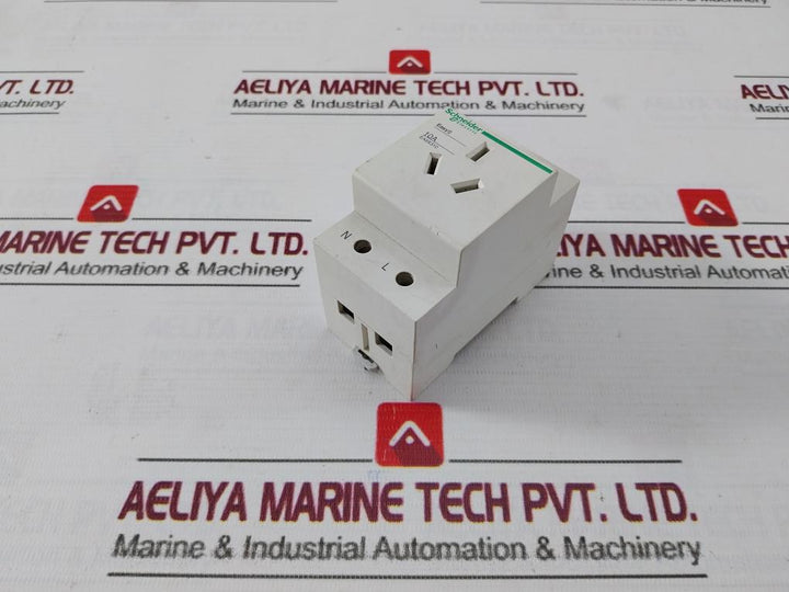 Schneider Electric Ea9X310 Amp Modular Plug 10A 50Hz