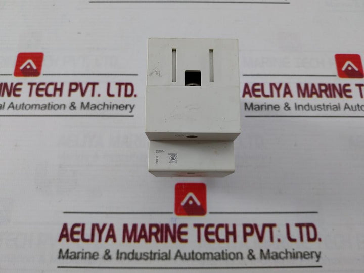 Schneider Electric Ea9X310 Amp Modular Plug 10A 50Hz