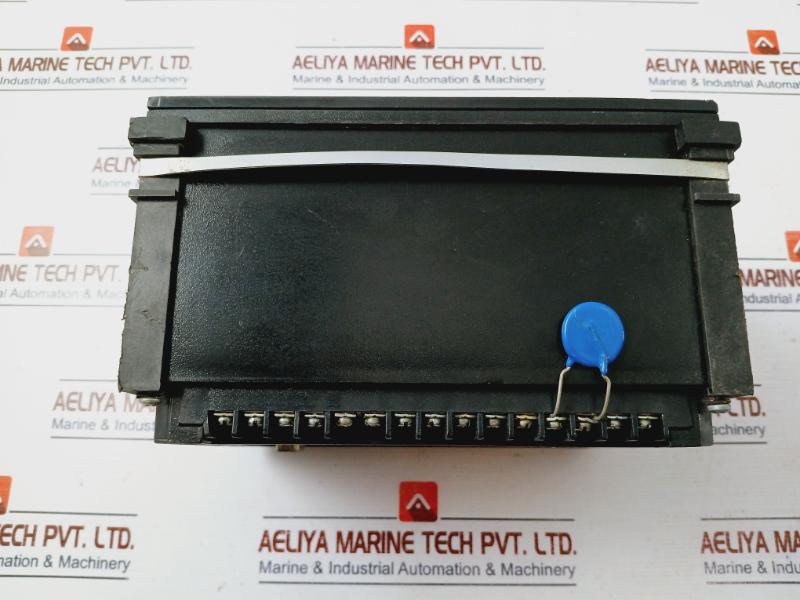 Schneider Electric Em3460 Smart Demand Controller Version: 5.05.02, 240V, 3A