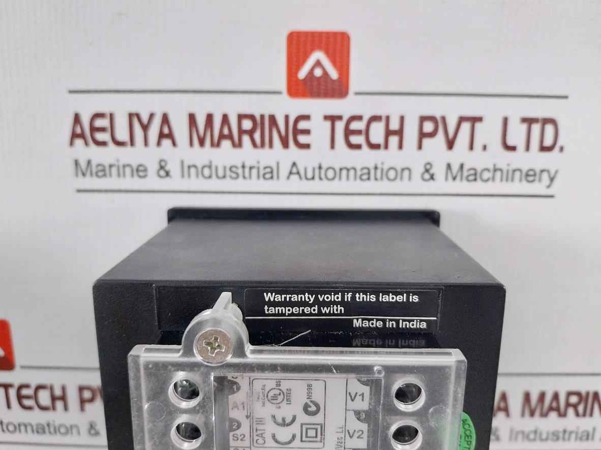 Schneider Electric Em6400 Energy Meter 44v-300v 50/60 Hz 50ma-6a