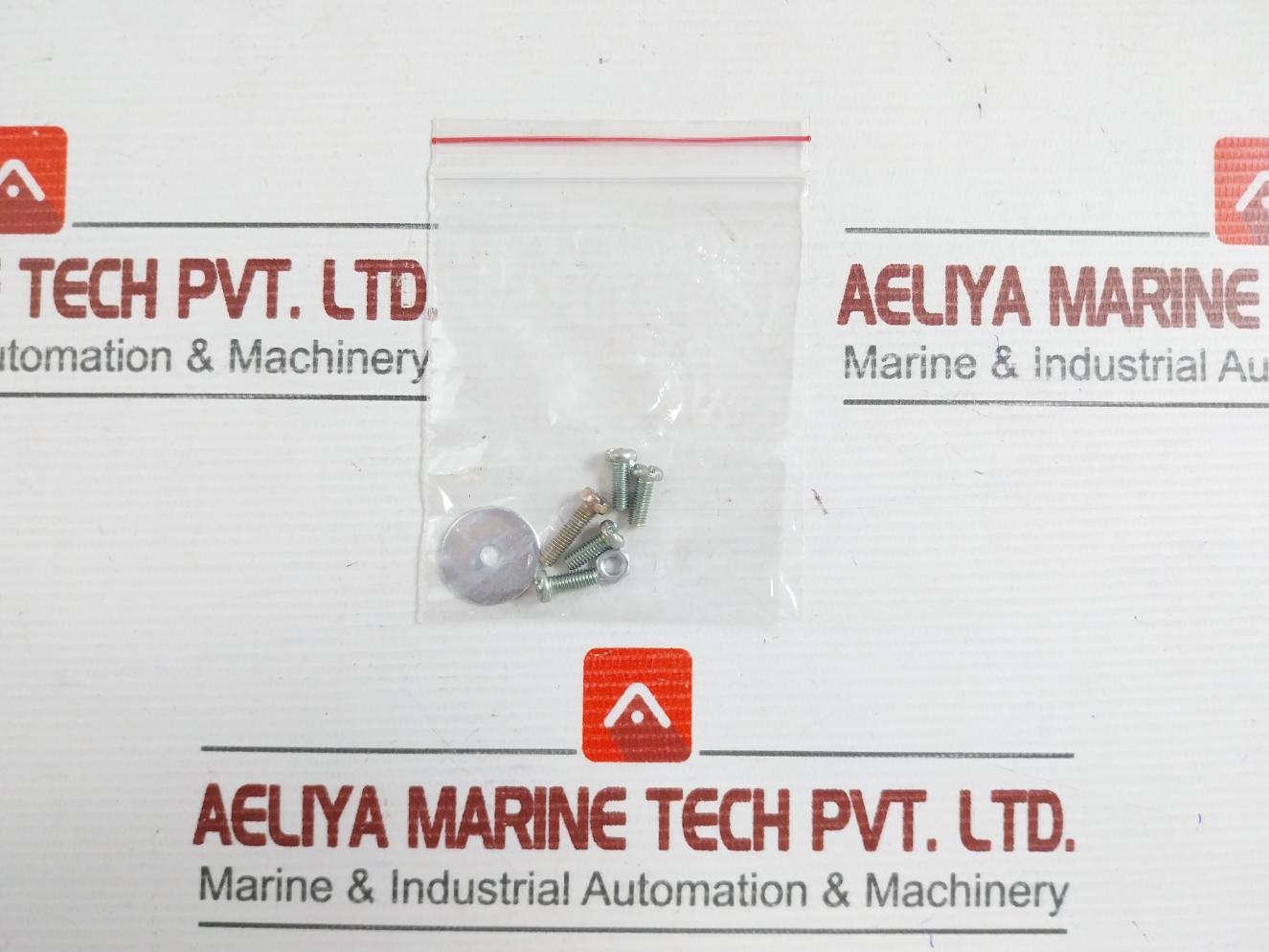 Schneider Electric Extended Rotary Handle Easypact Ezc 100/Cvs 100E